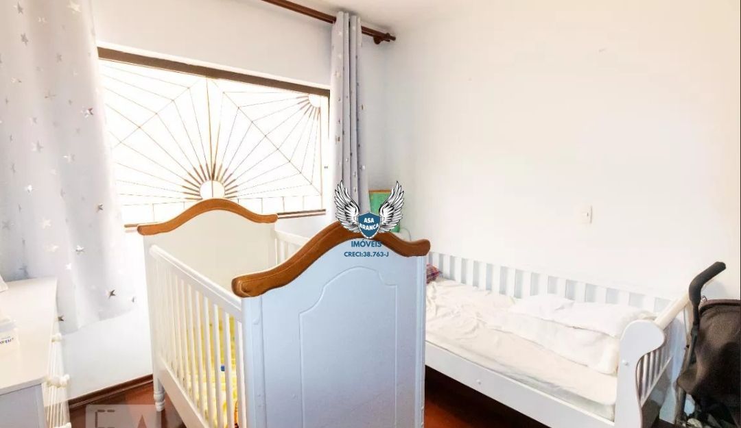 Casa térrea no parque novo mundo com 05 suítes