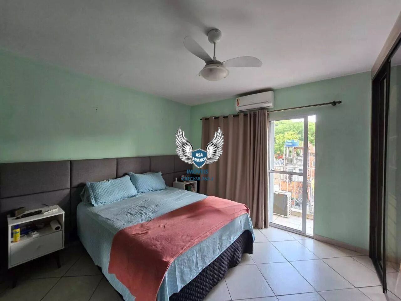 Sobrado na vila nova cachoeirinha com 03 dormitórios e 03 va