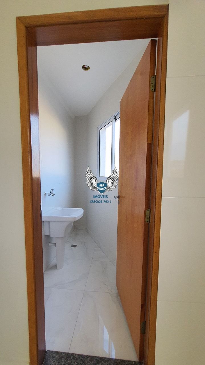 Apartamento de 02 dormitórios com vaga de garagem R$ 306,00 mil , fácil acesso