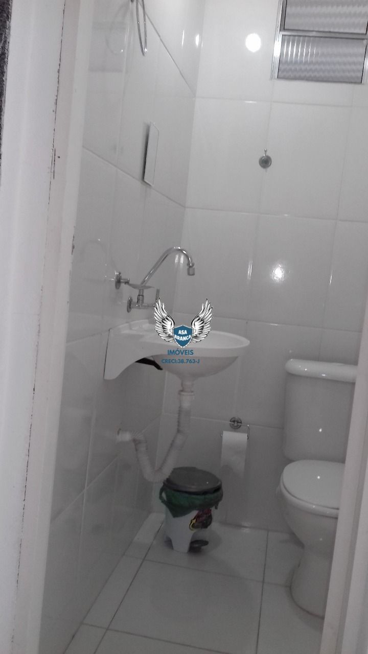 Brasilândia, 2 casas + galpão - prox. Linha laranja metro