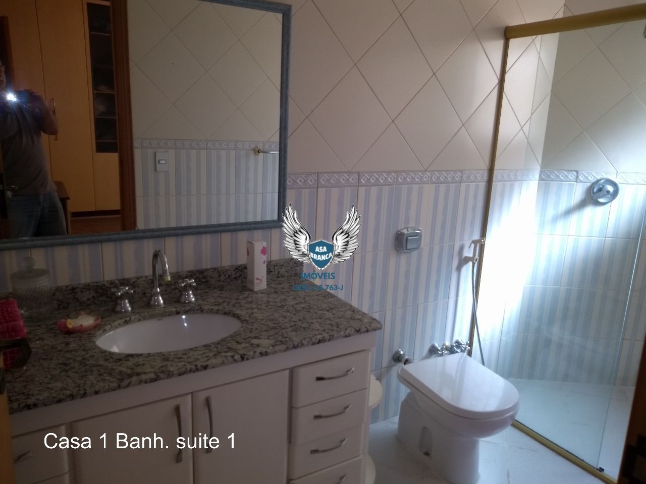 Imóvel com duas casas no terreno