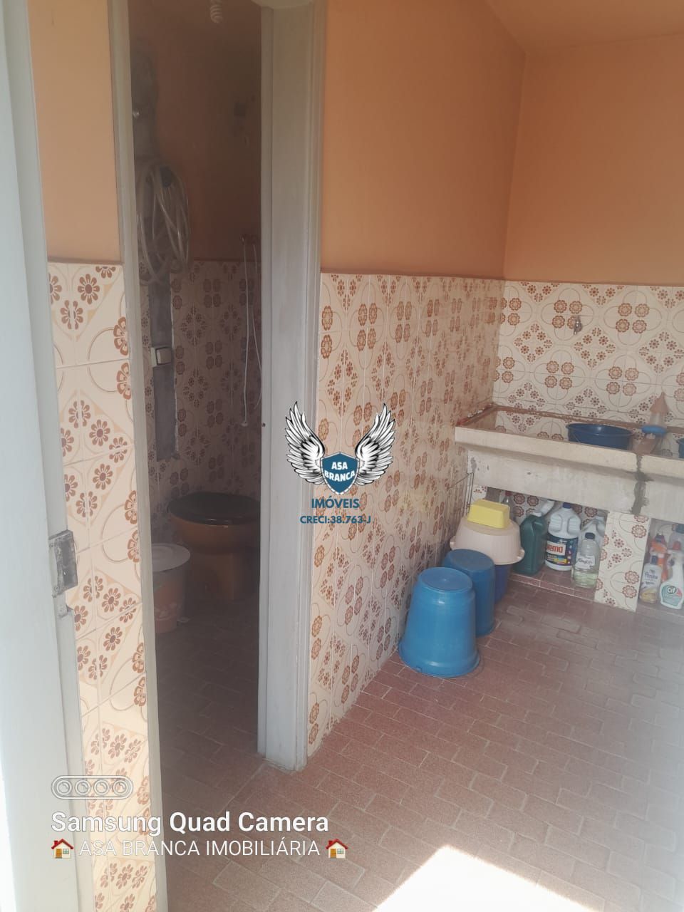 Casa assobradada de esquina na zona sul próximo shopping interlagos 03 dormitóri