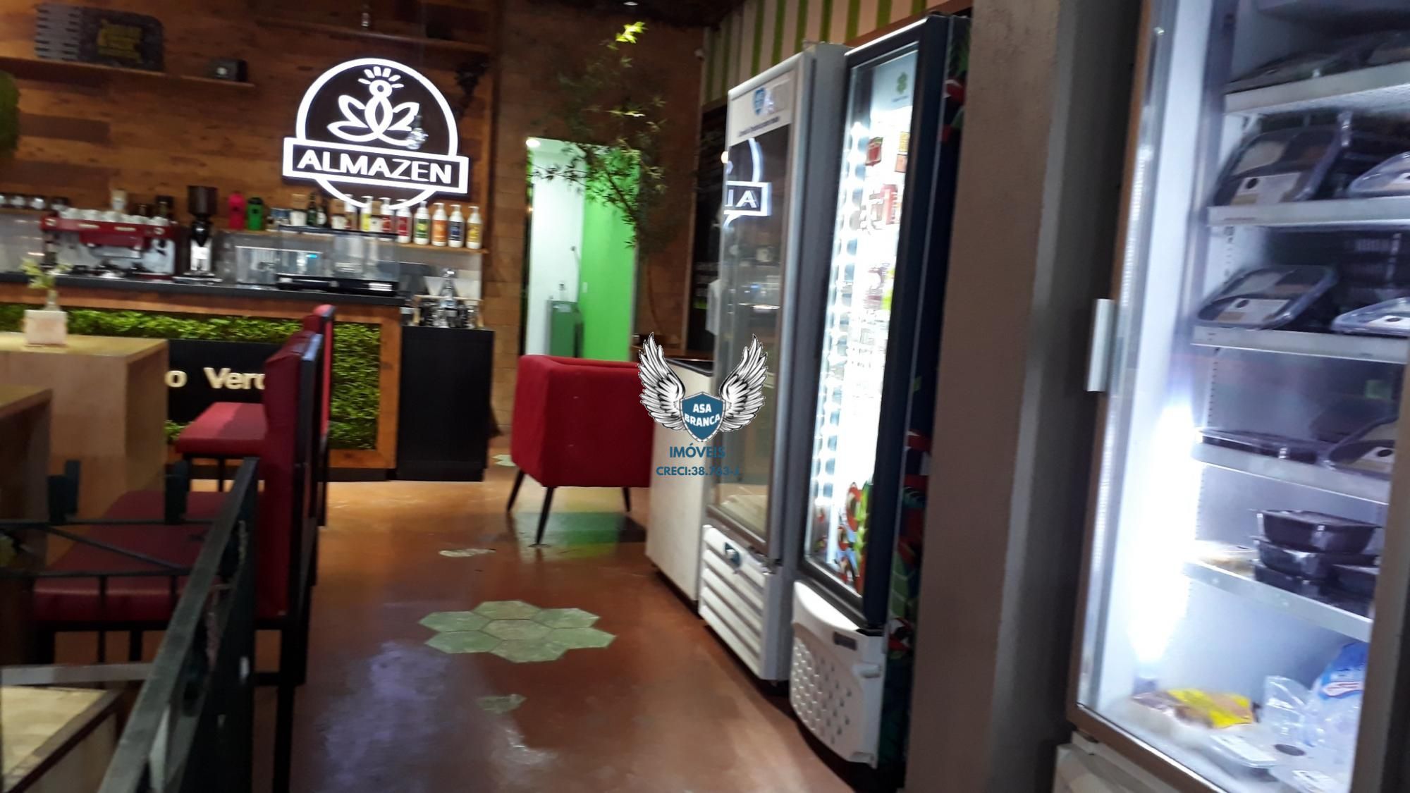 Salão comercial em santana