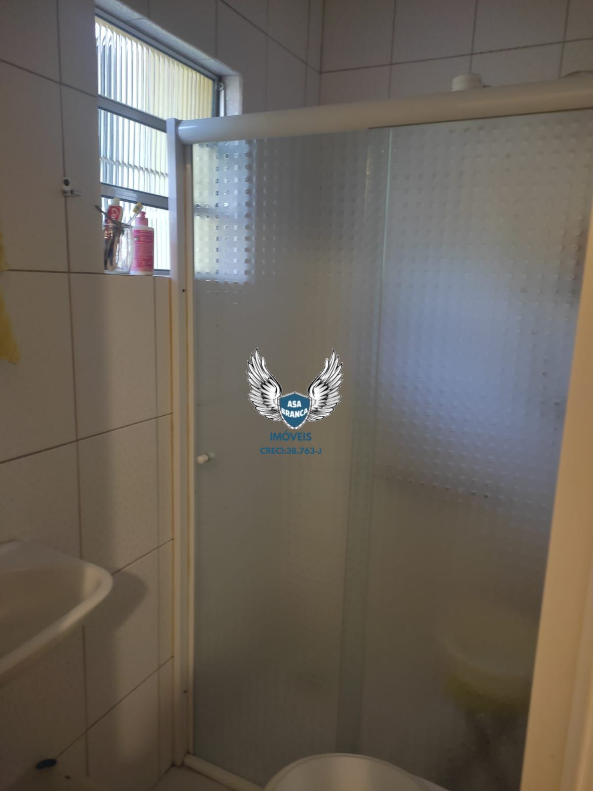Casa térrea assobradada na vila maria 03 dormitórios sendo 0