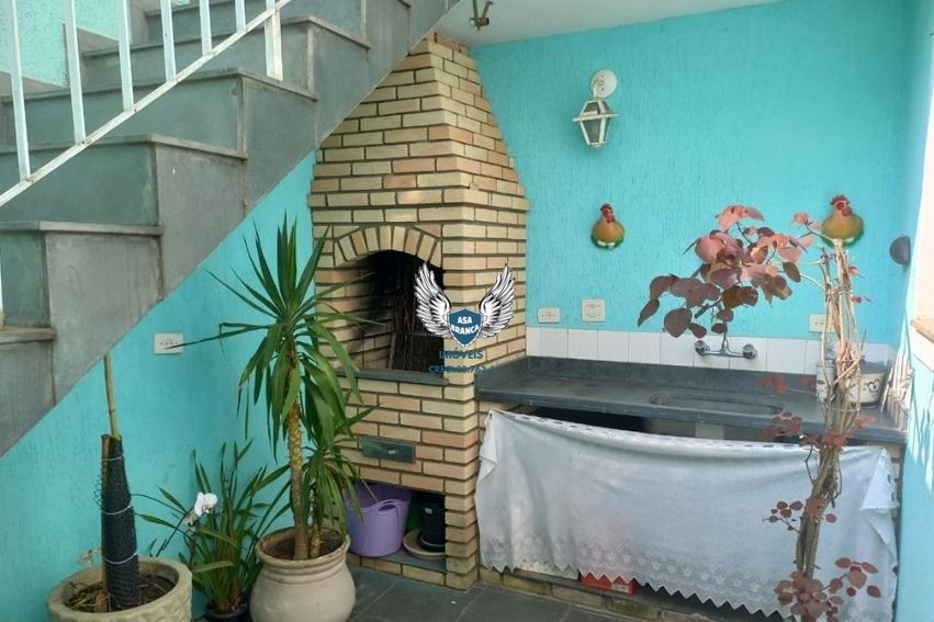 Sobrado na vila mazzei com 03 dormitórios sendo os 03 suítes