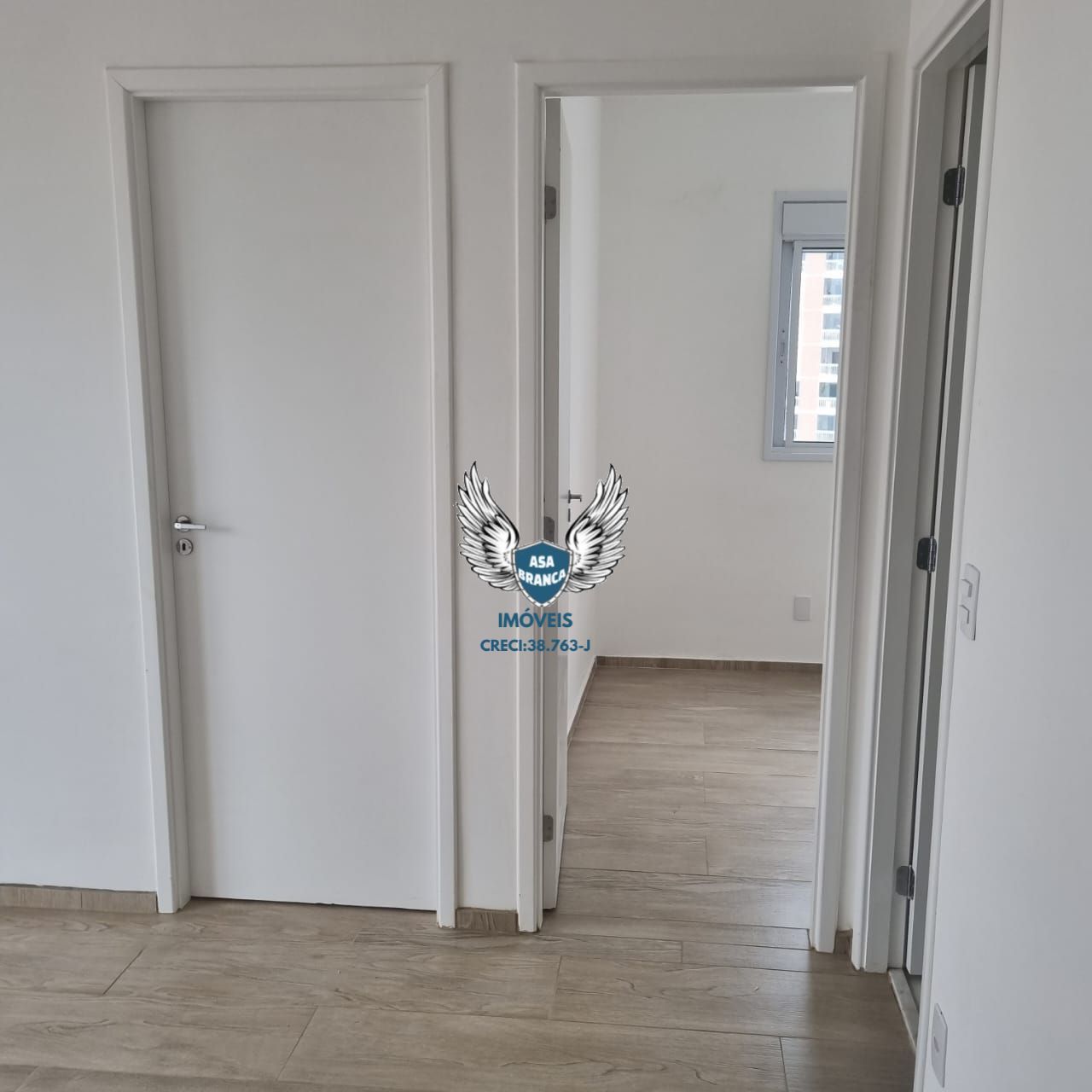 Apartamento na vila guaca com 02 dormitórios e 01 vaga de garagem para venda ou