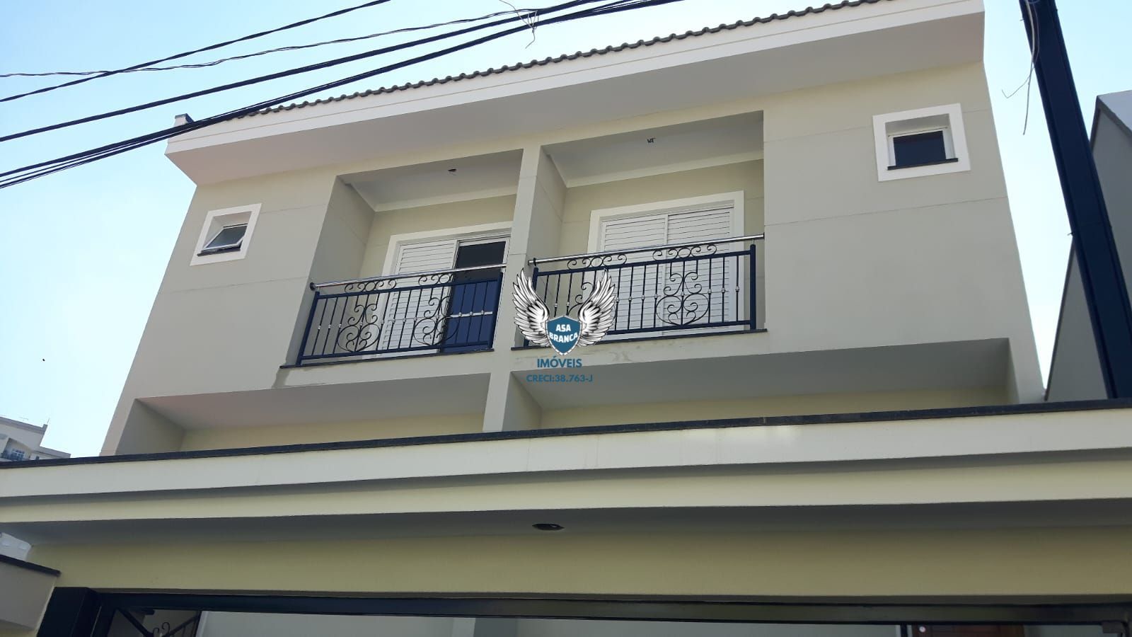 Sobrado triplex novo de alto padrão no lauzane paulista em rua sem saída