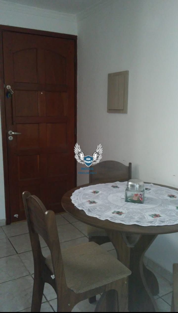 Apartamento no jardim antártica com 02 dormitórios e 01 vaga