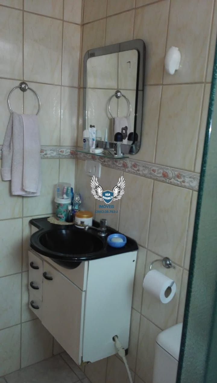 Apartamento no jardim antártica com 02 dormitórios e 01 vaga