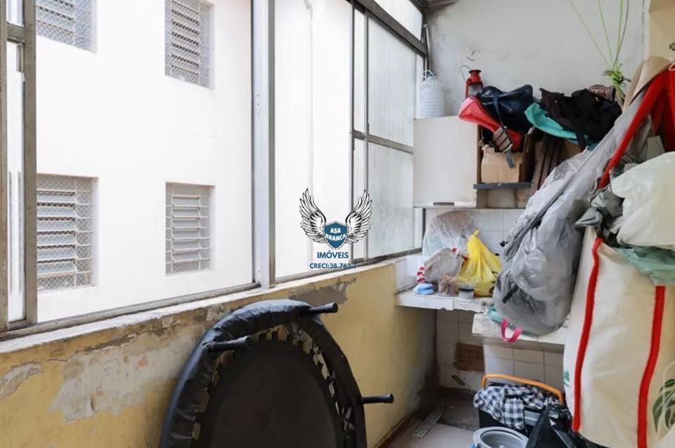 Sobrado em santana com 03 dormitórios sem vaga de garagem