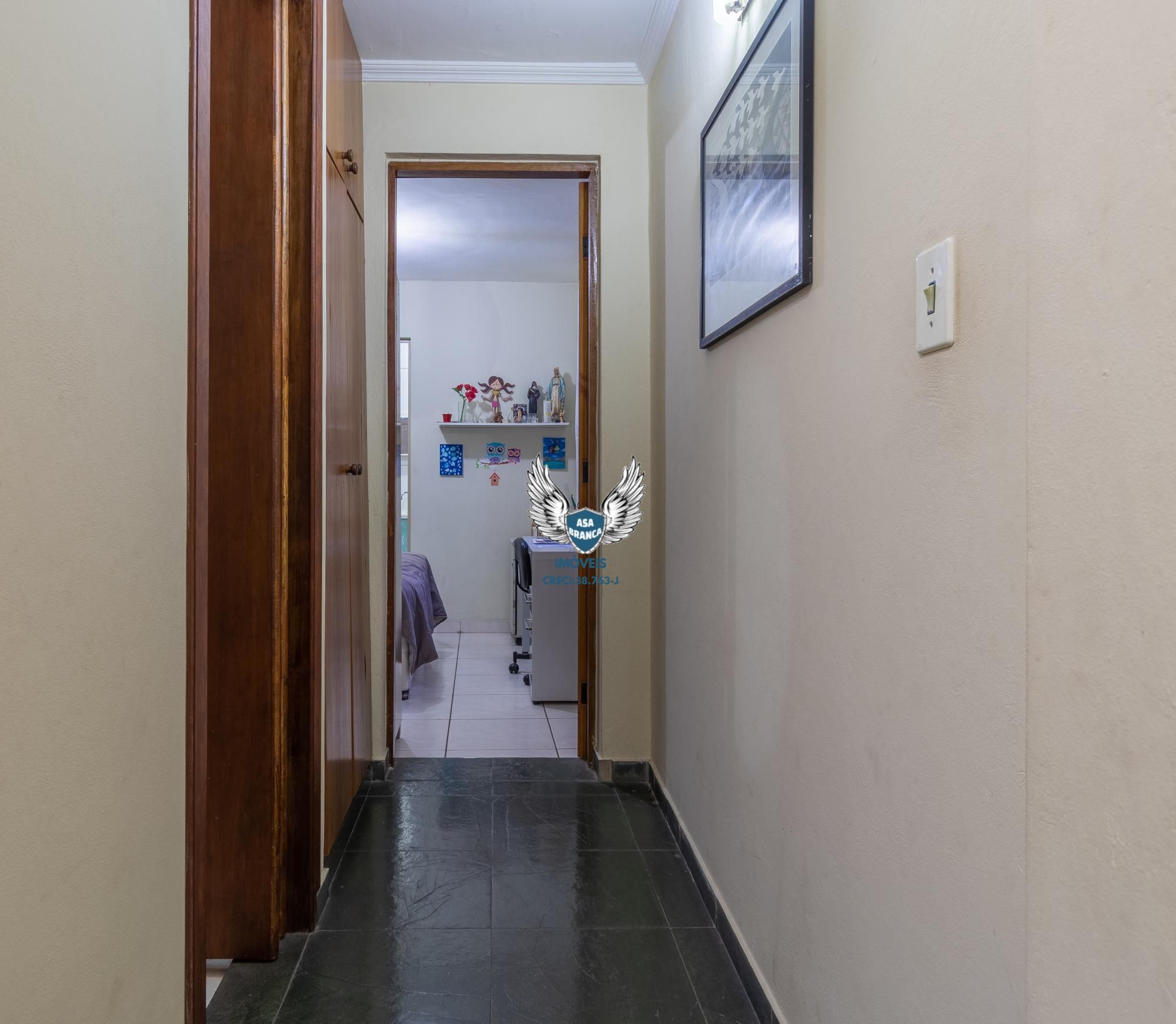 Casa em santana , à 150 metros do metrô com 03 dormitórios sendo 03 suítes