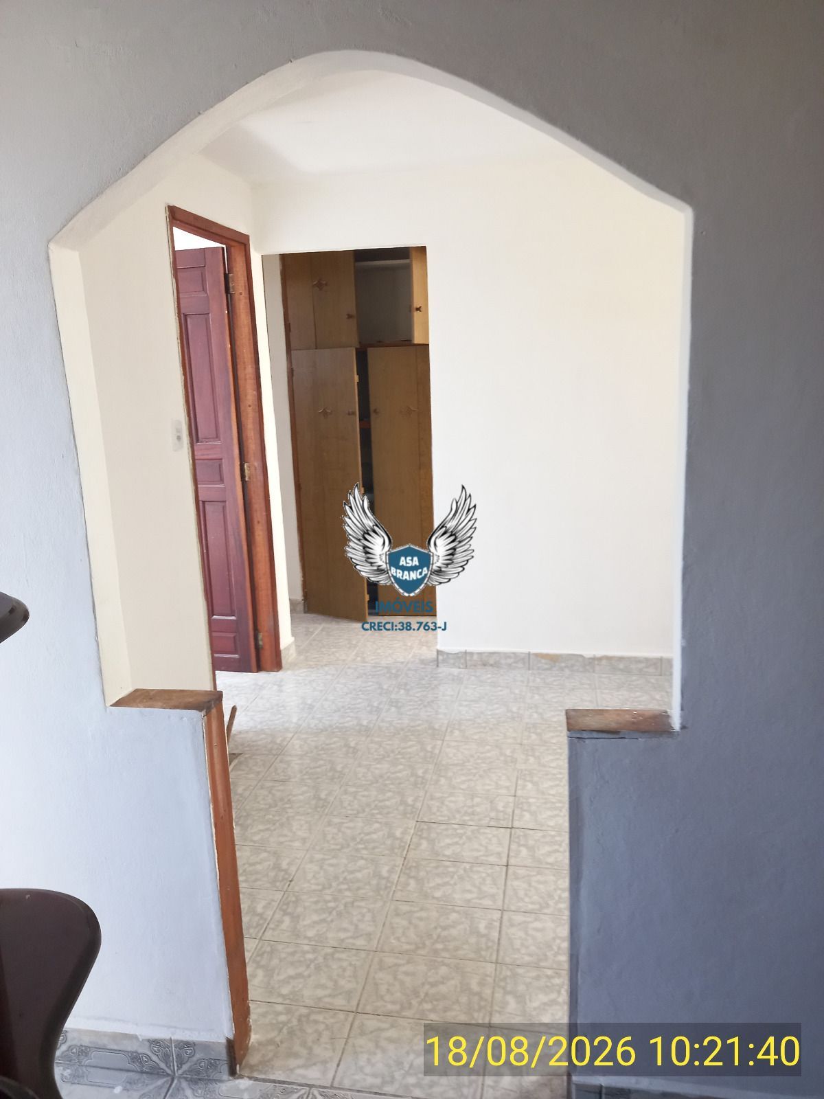 Apartamento na cohab de thaipas com 02 dormitórios e 01 vaga de garagem
