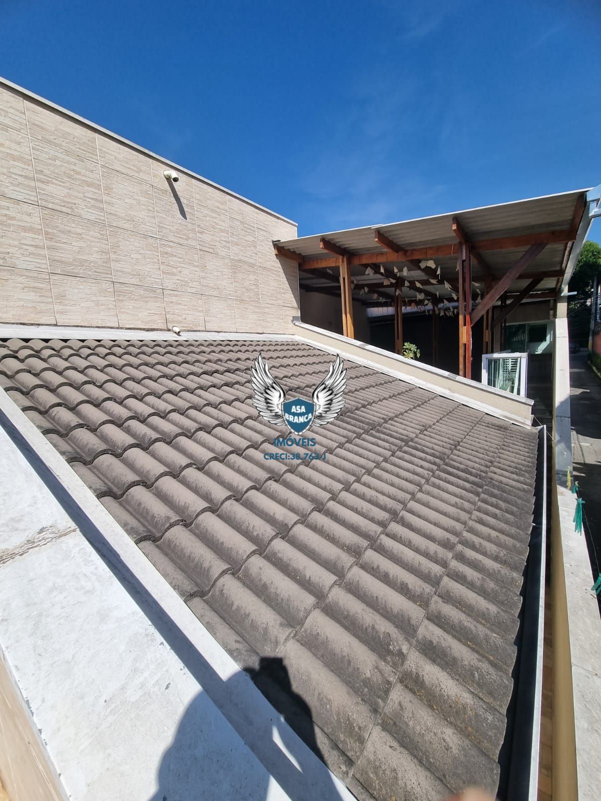 Casa térrea de vila no lauzane paulista com 03 dormitórios sendo 01 suíte