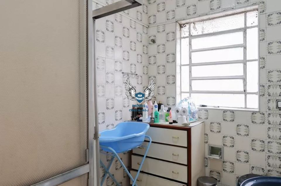 Sobrado em santana com 03 dormitórios sem vaga de garagem