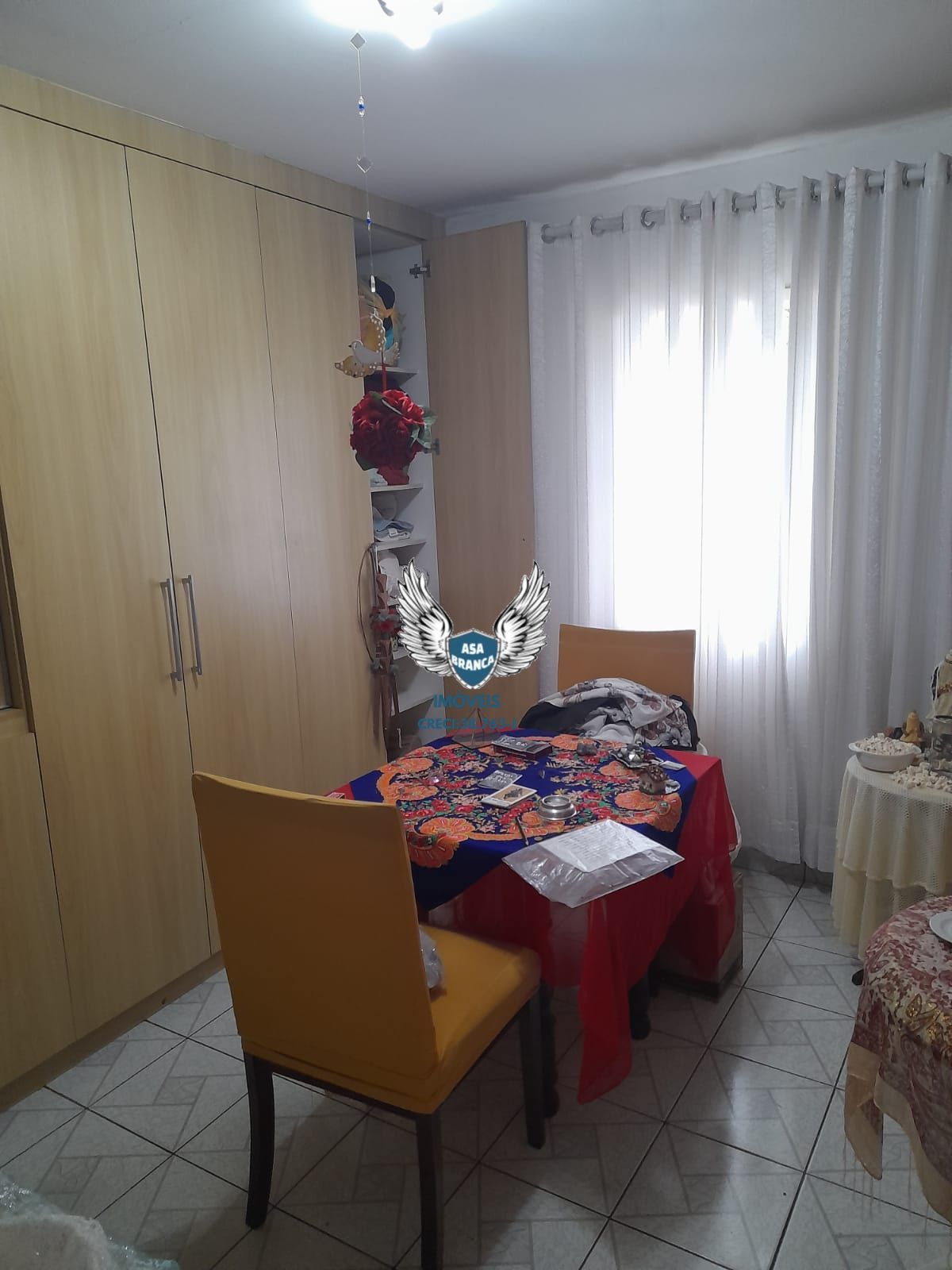 Casa térrea com 05 quartos em santana ao lado do colégio militar do exército
