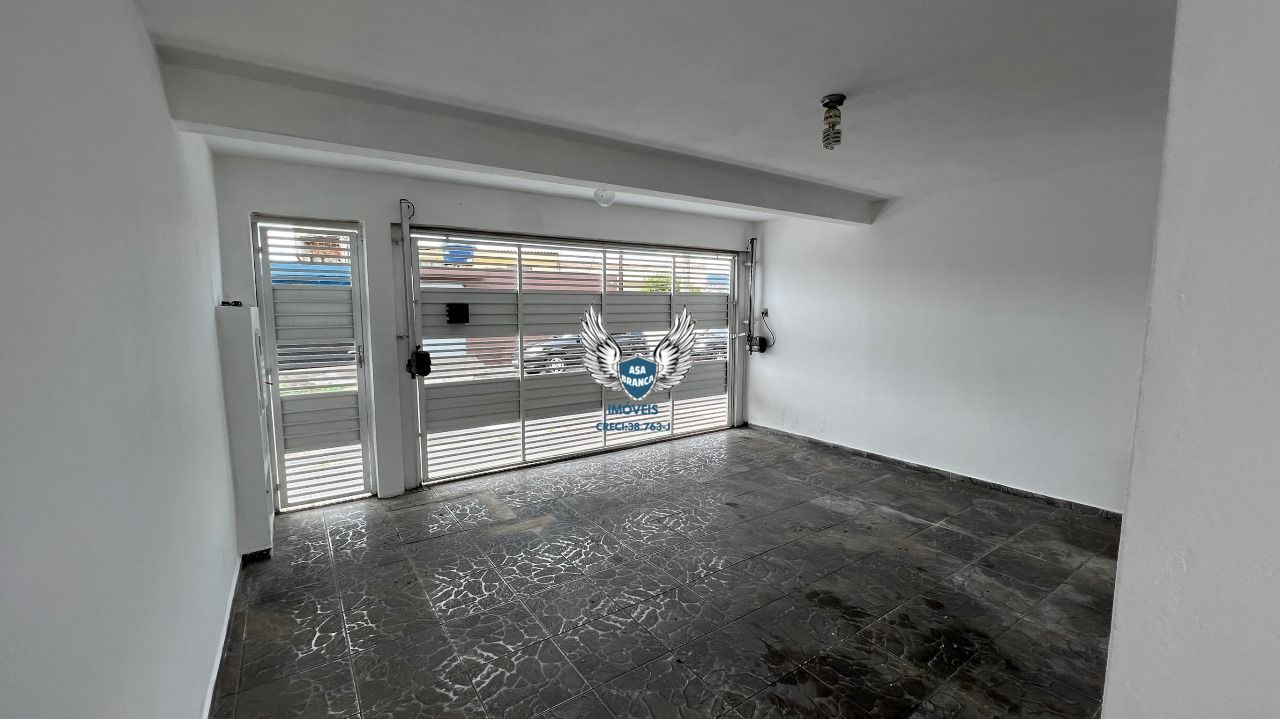 Sobrado na vila nova cachoeirinha , 03 dormitórios e 02 vagas de garagens à 800