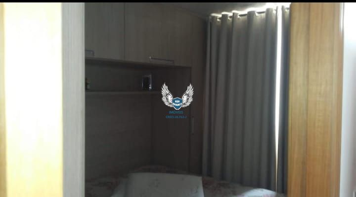 Apartamento no jardim antártica com 02 dormitórios e 01 vaga