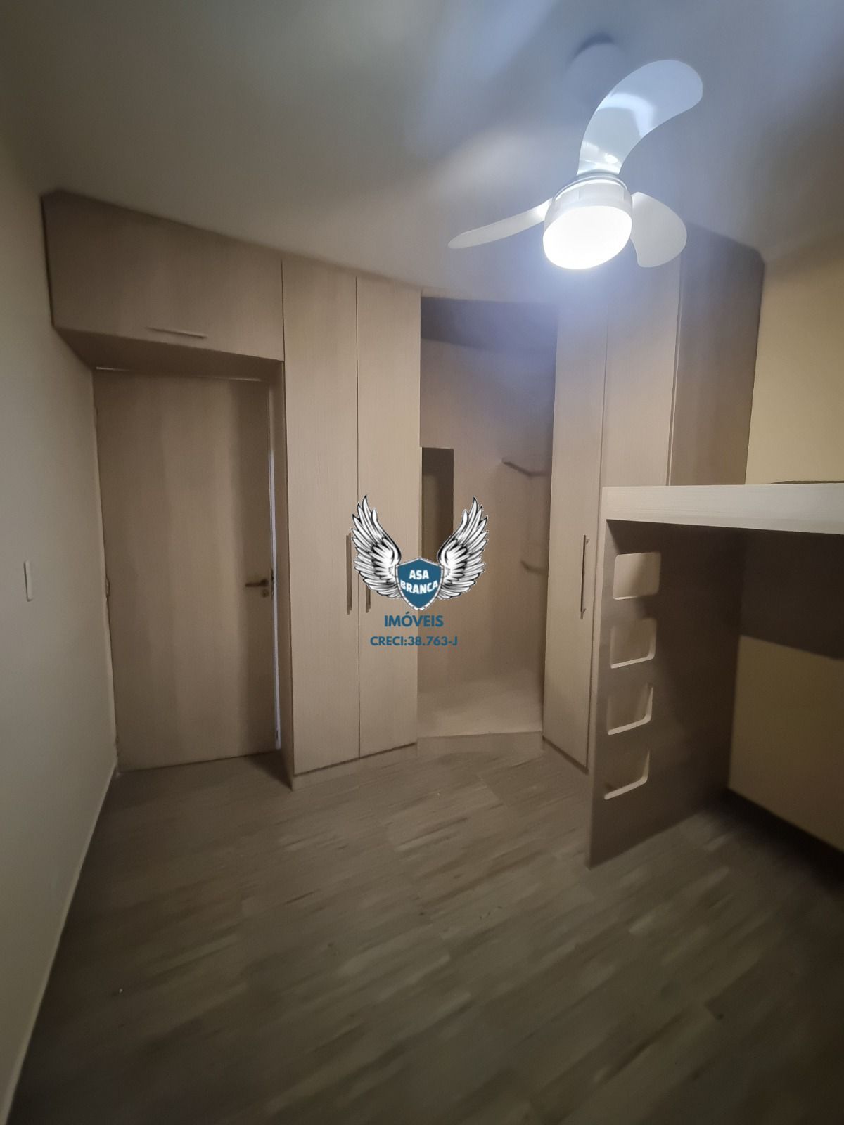 Apartamento no lauzane reformado 02 dormitórios e 01 vaga de garagem