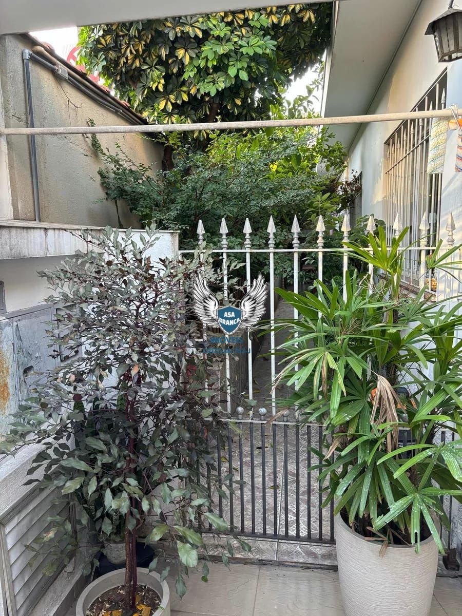 Casa térrea de esquina na freguesia do ó com 03 dormitórios e 02 vagas de garage