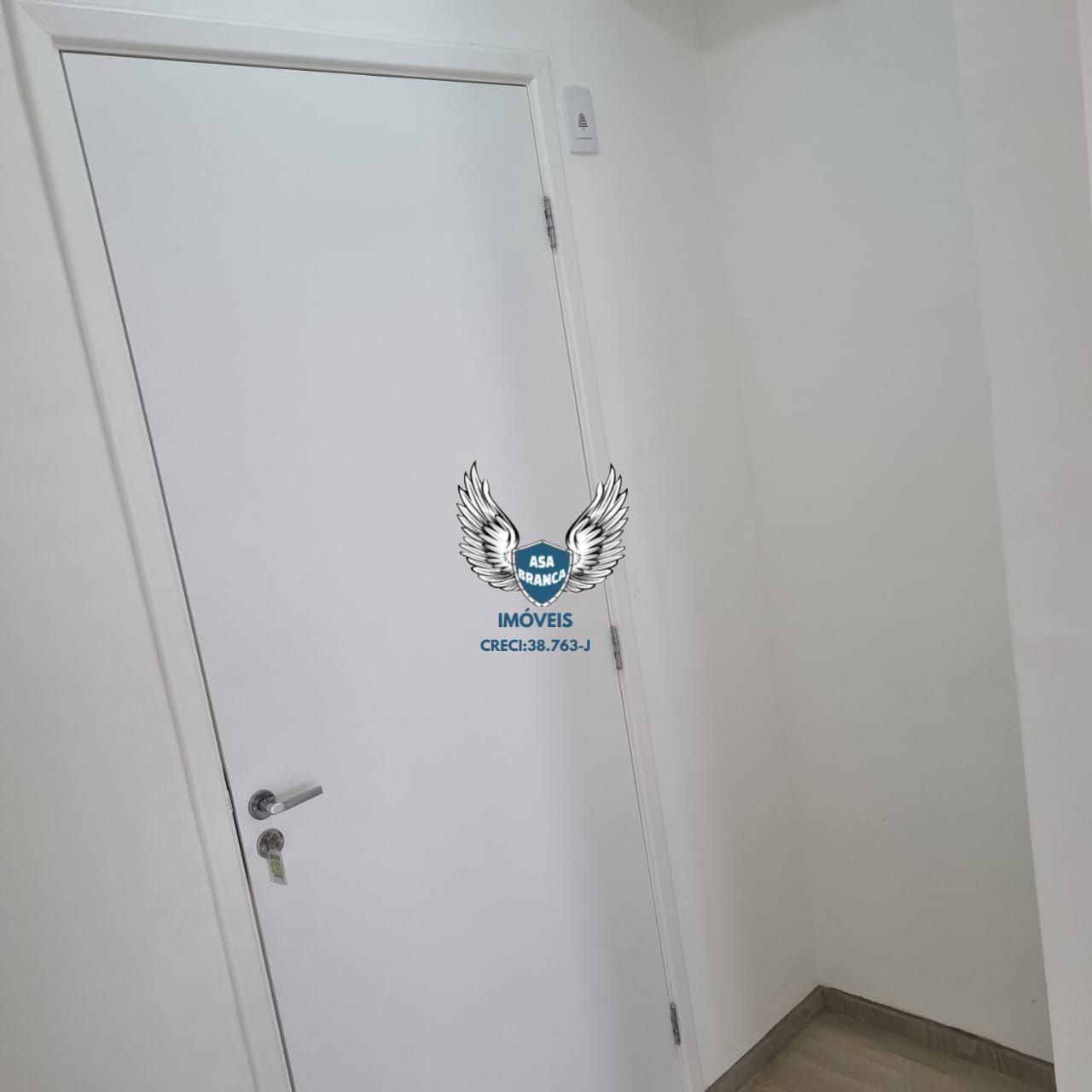 Apartamento na vila guaca com 02 dormitórios e 01 vaga de garagem para venda ou