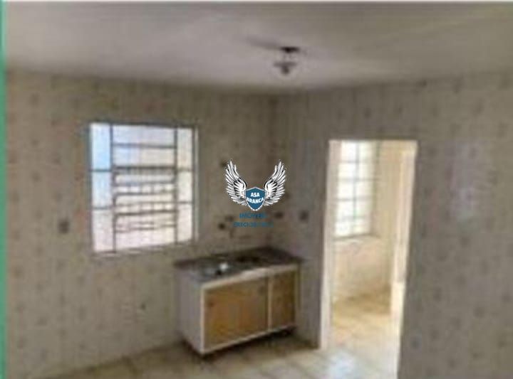 Casa térrea na casa verde próximo à av: eng. Caetano alvares ,com 04 dormitório
