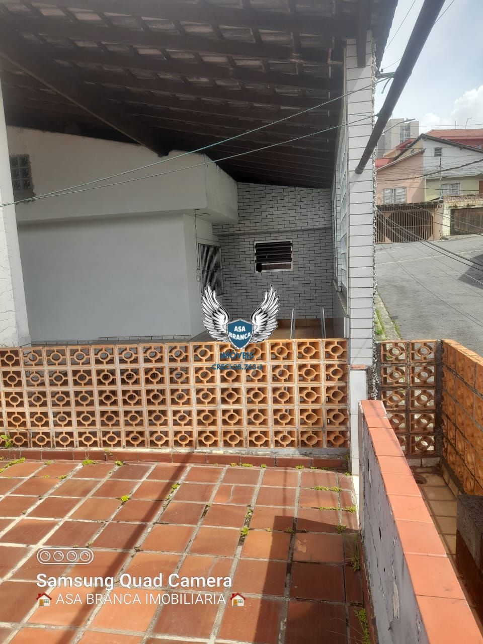 Casa assobradada de esquina na zona sul próximo shopping interlagos 03 dormitóri