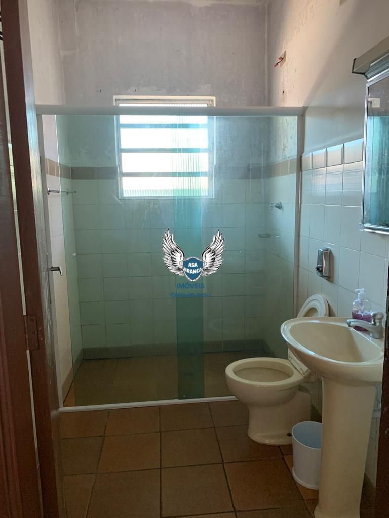 Casa térrea no tremembé perto do horto florestal