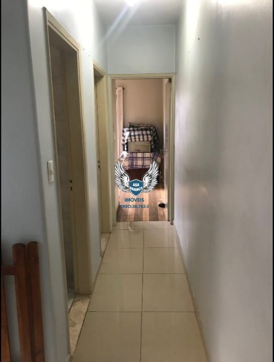 Sobrado na isolina mazzei com 03 dormitórios e edicula com banheiro e 02 vagas d