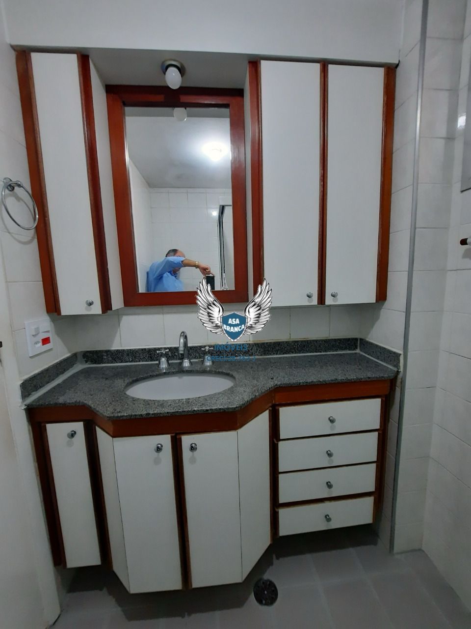 Apartamento em santana com 03 dormitórios sendo 01 suíte com 02 vagas de garagem
