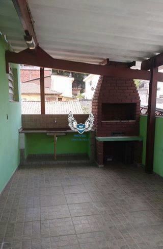Vila amália, excelente sobrado com 04 dormitórios, possui 03