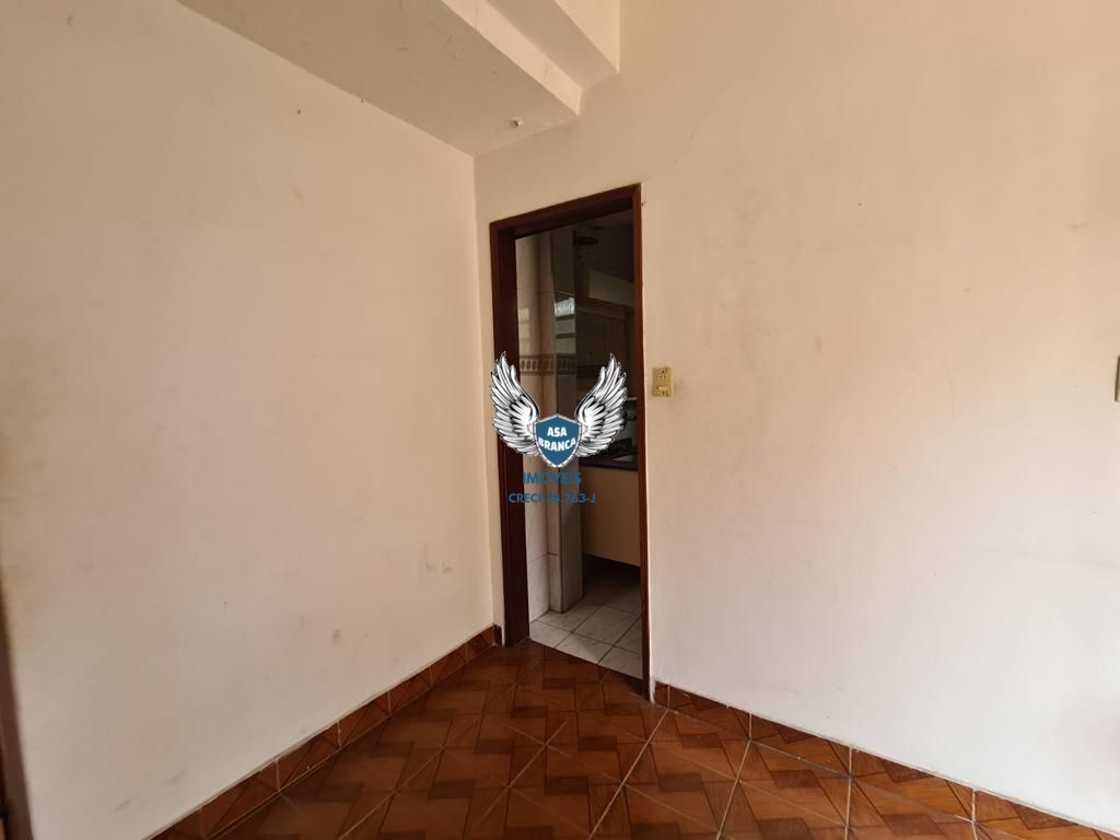 Casa térrea na casa verde com 04 dormitórios sendo 02 suítes
