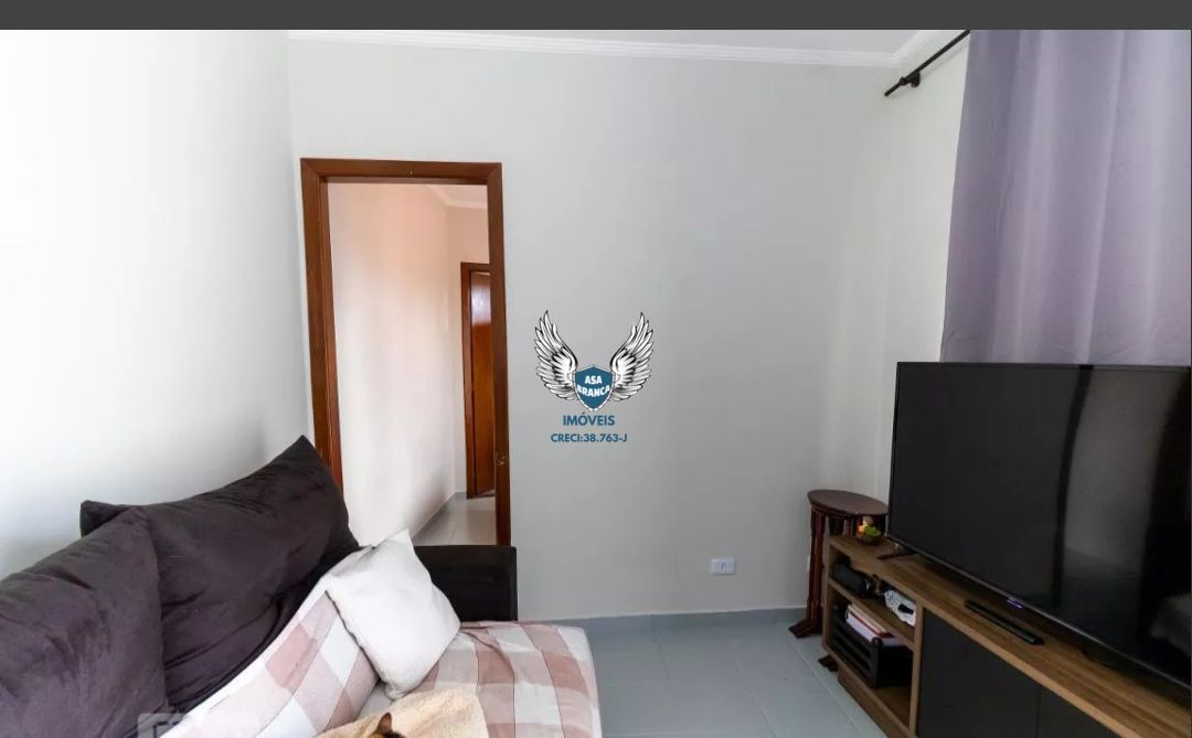 Casa térrea no parque novo mundo com 05 suítes