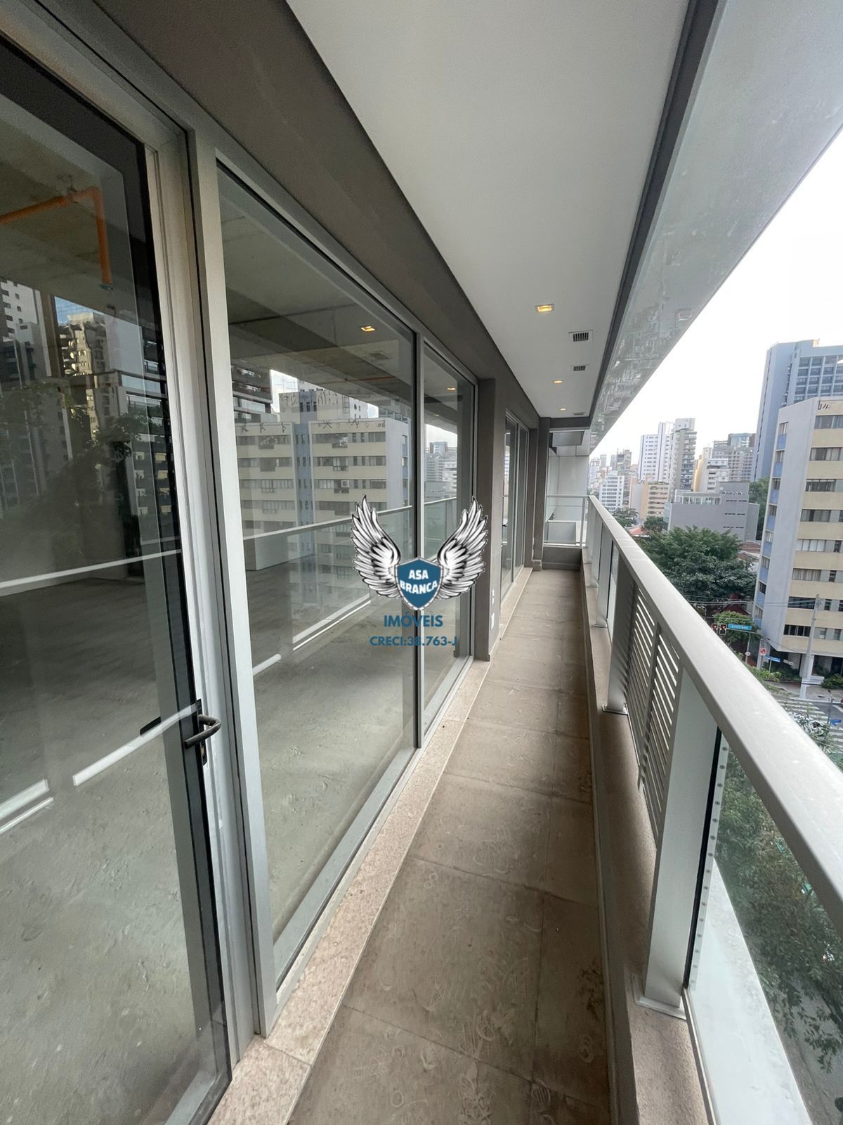 Conjunto Comercial-Sala para alugar com 1 quarto, 71m² - Foto 17