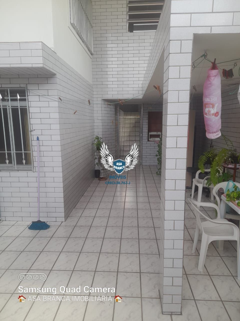 Casa assobradada de esquina na zona sul próximo shopping interlagos 03 dormitóri