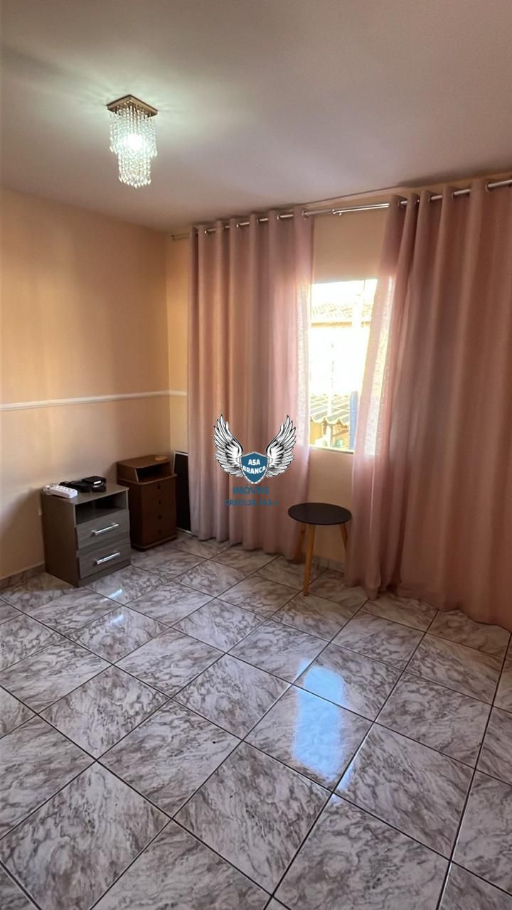 Sobrado em condominio fechado na vila amália com 02 dormitór