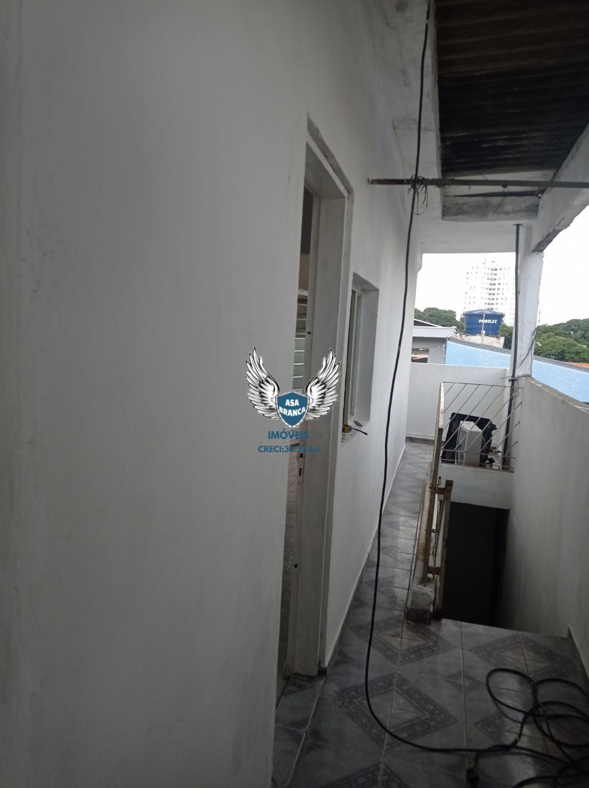 Casa com 1 Dormitórios para alugar, 28 m² por R$ 1.200,00 Casa com 1 Dormitórios para alugar, 28 m² por R$ 1.200,00