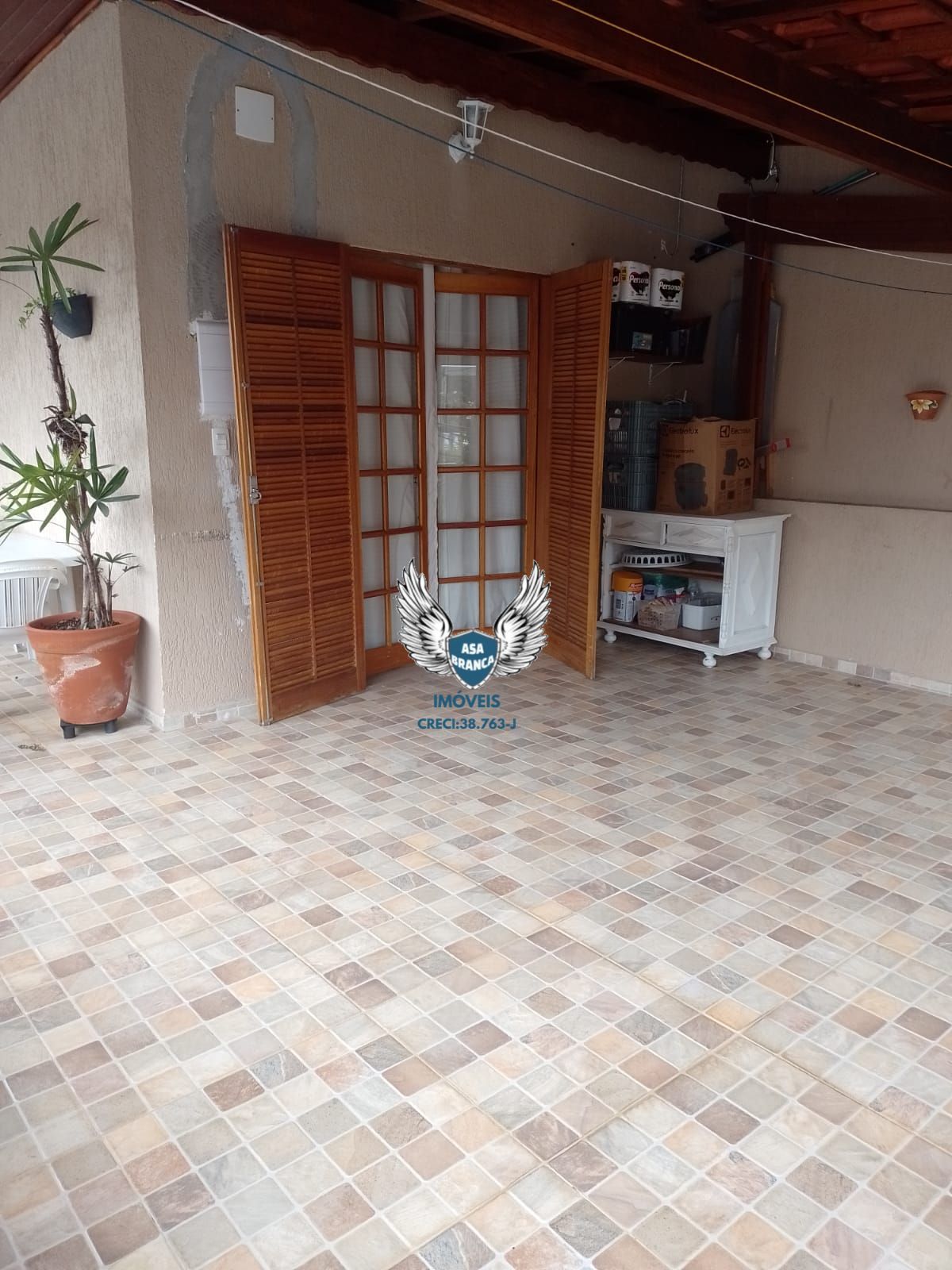 Excelente Sobrado, 3 Dormitórios, 1 Suíte com varanda, 2 Vagas, Sala 2 ambientes