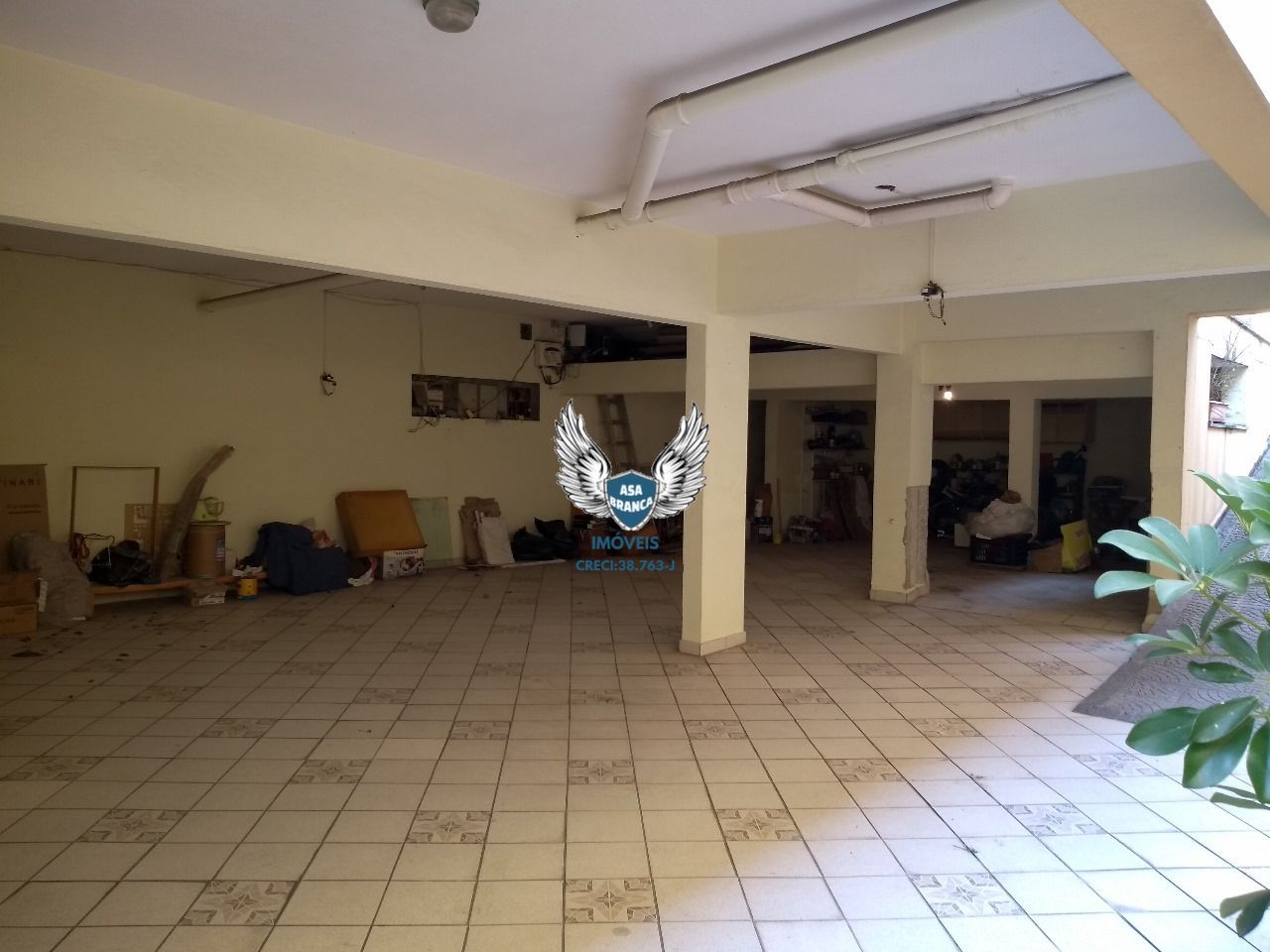 Imóvel com duas casas no terreno