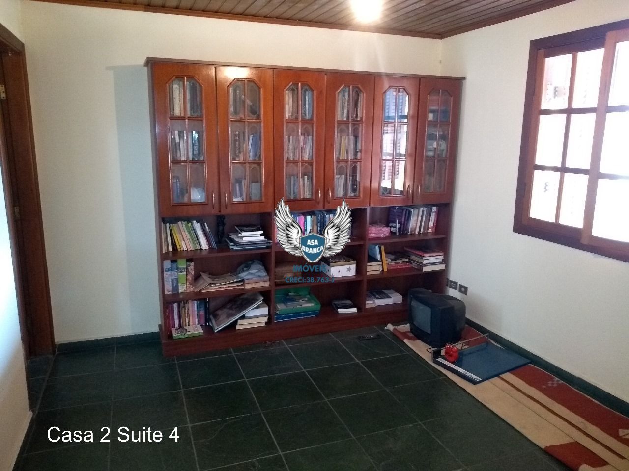 Imóvel com duas casas no terreno