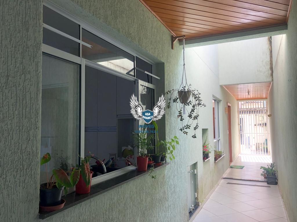 Sobrado no tremembé com 03 suítes