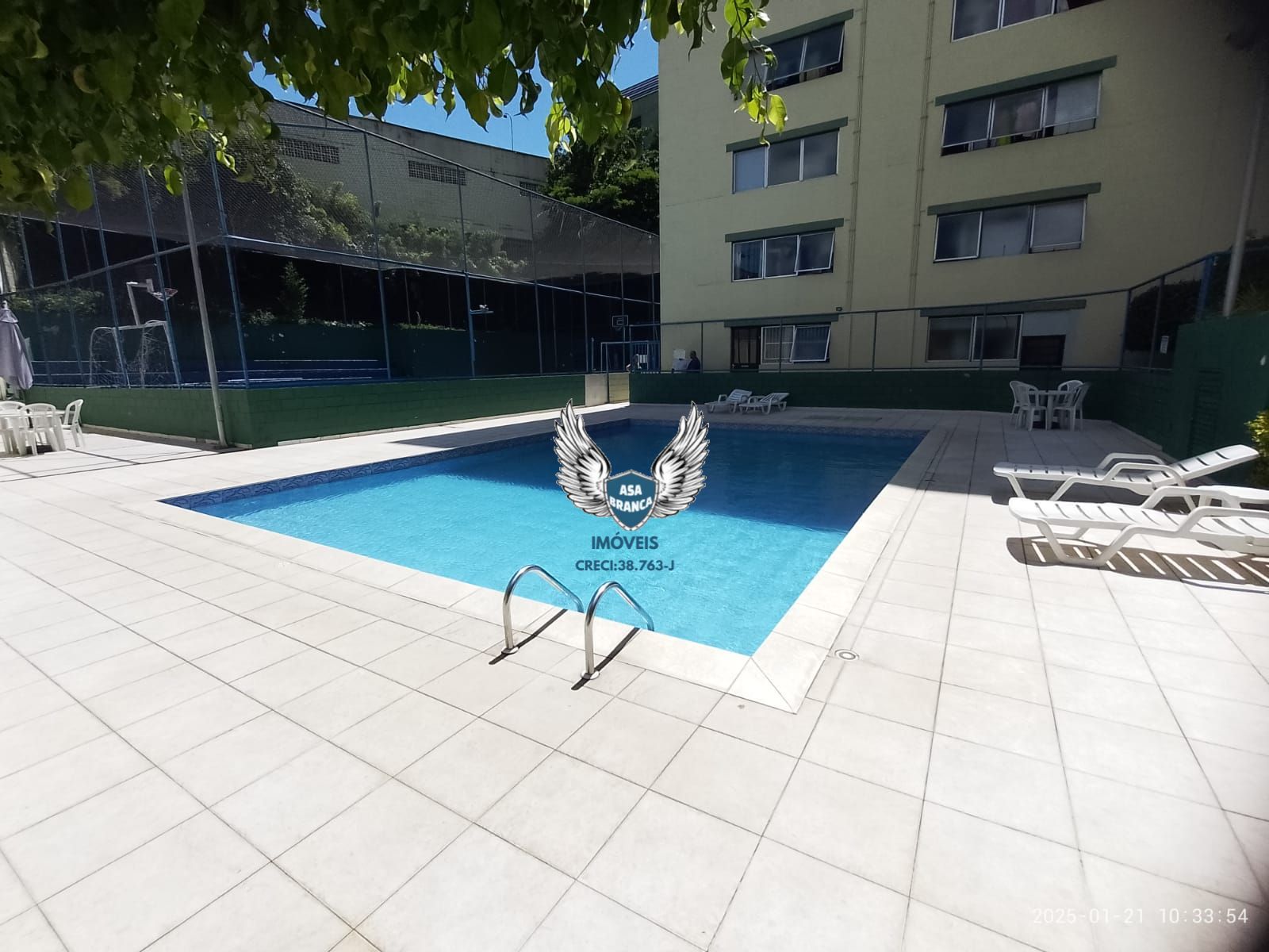 Apartamento 2 quartos na Av. Engº. Caetano Alvares