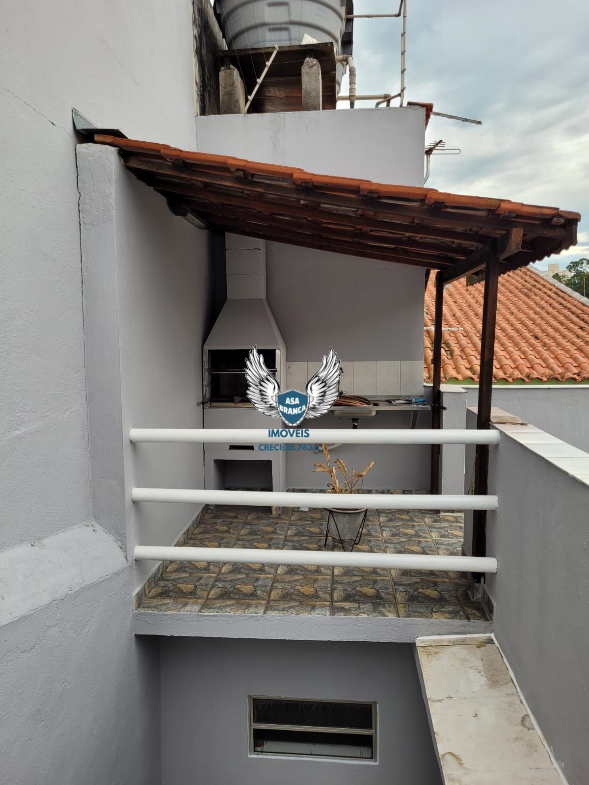Casa térrea no lauzane com 03 dormitórios e 01 suíte