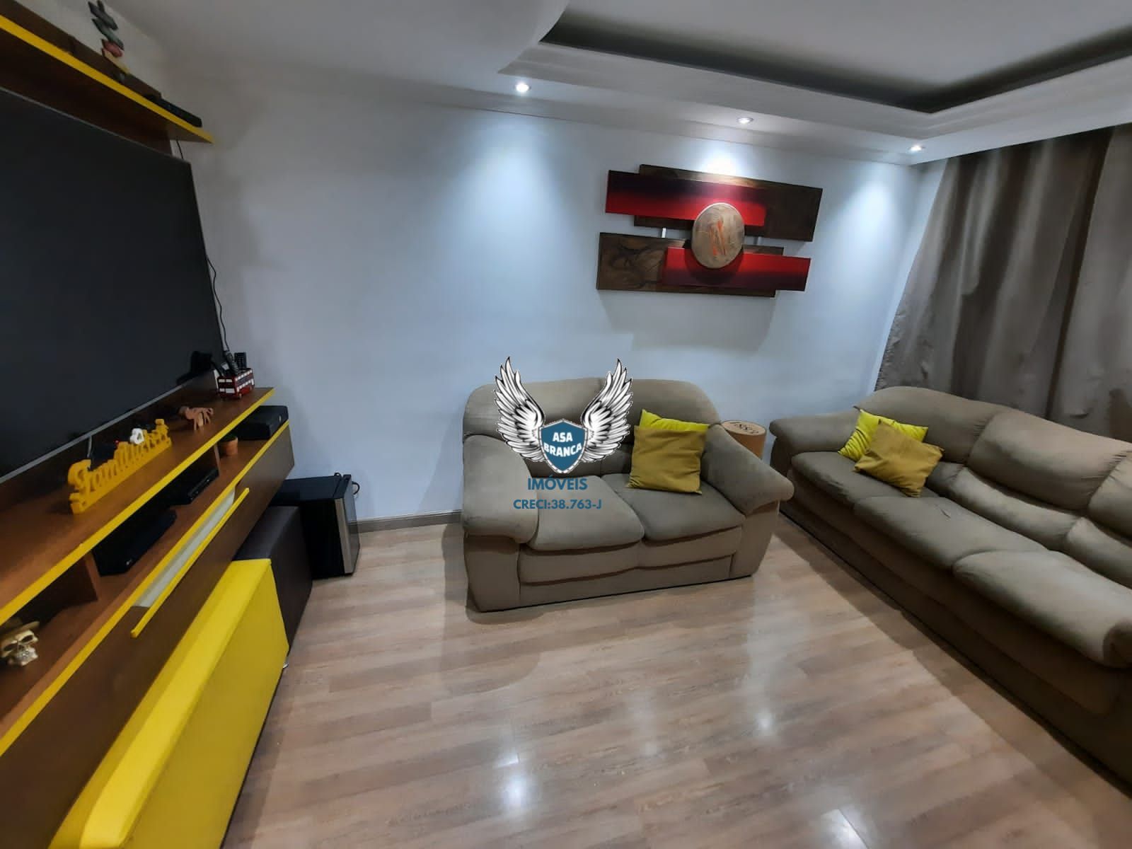 Apartamento no tucuruvi com 02 dormitórios e 01 vaga de garagem