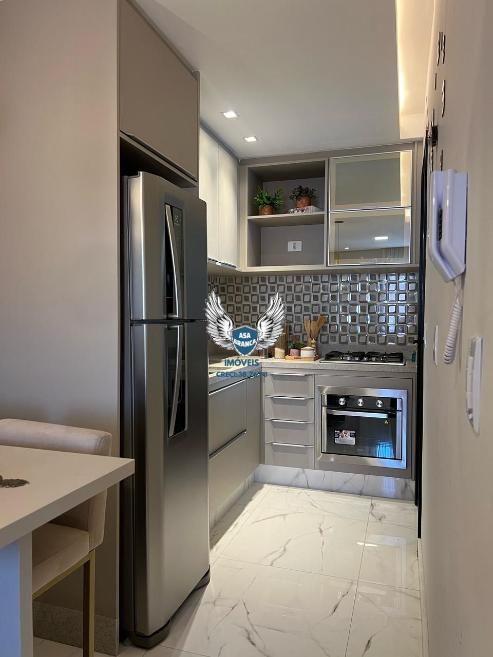 Apartamento no tremembé mobiliado com 02 dormitórios e 01 vaga de garagem, 02 an