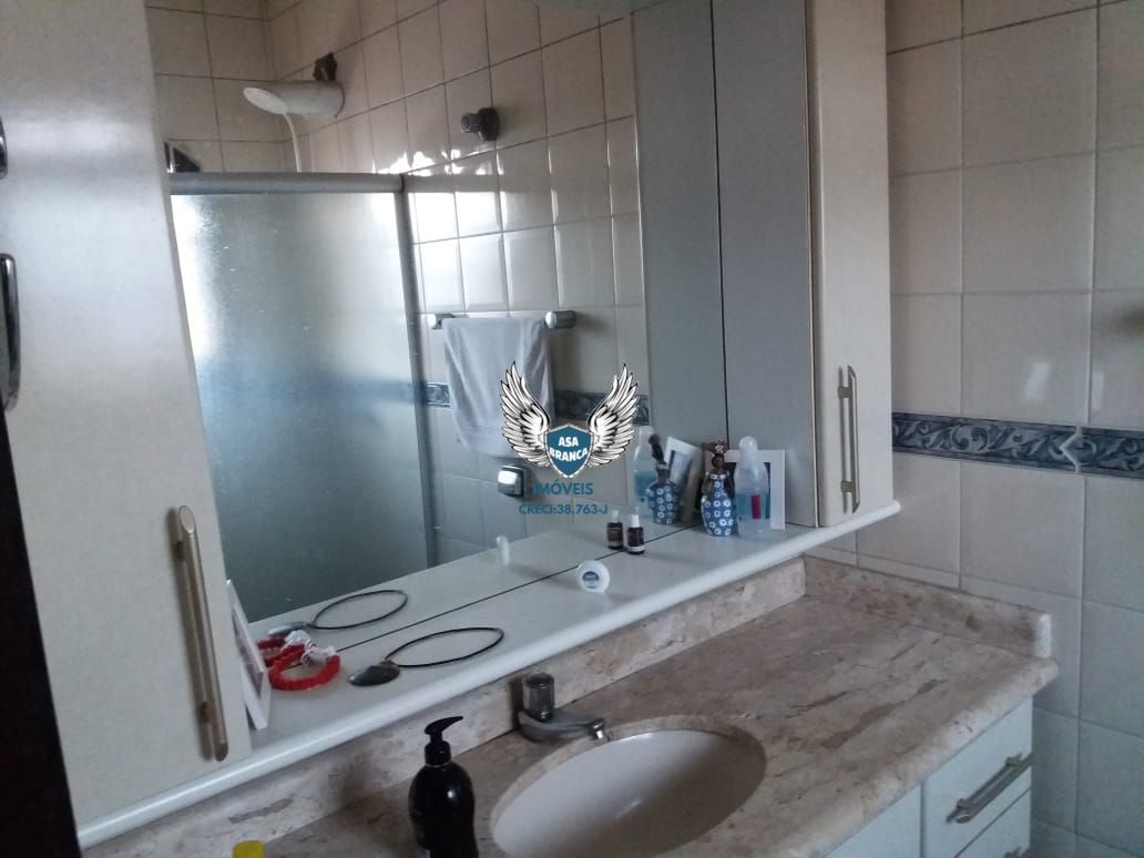 Sobrado no tremembé com 04 dormitórios sendo m01 suíte