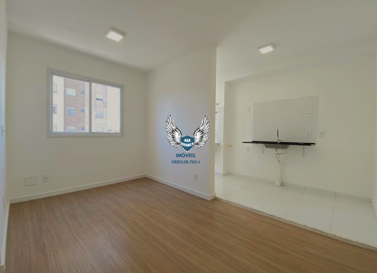 Apartamento com 2 Dormitórios à venda, 42 m² por R$ 315.000,00 Apartamento com 2 Dormitórios à venda, 42 m² por R$ 315.000,00