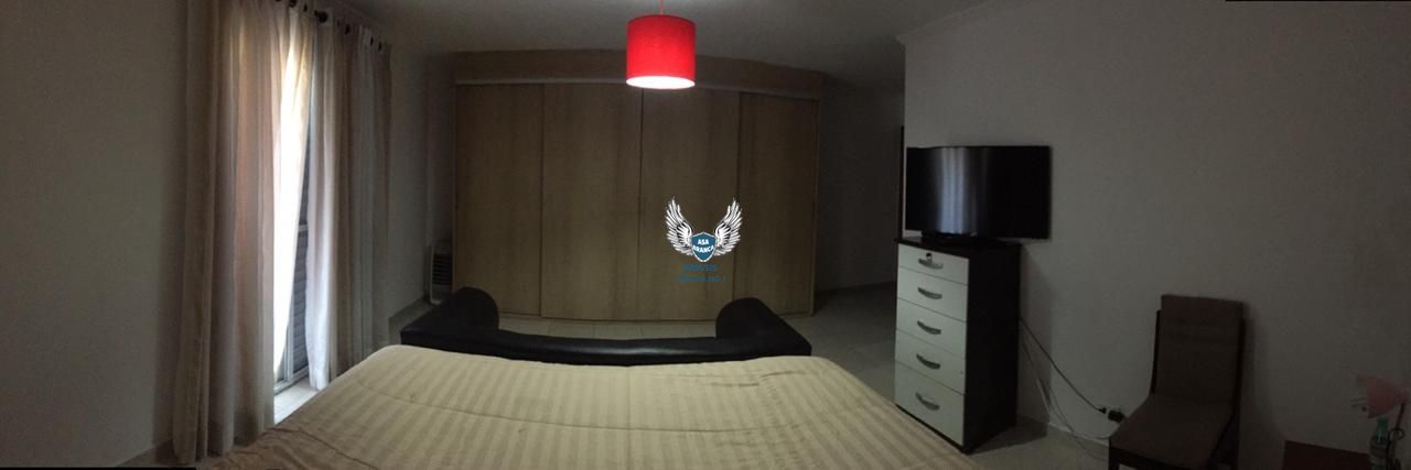 Lindo Sobrado, 4 suítes, escritório, dependência p/ empregado, 4 vagas de garage