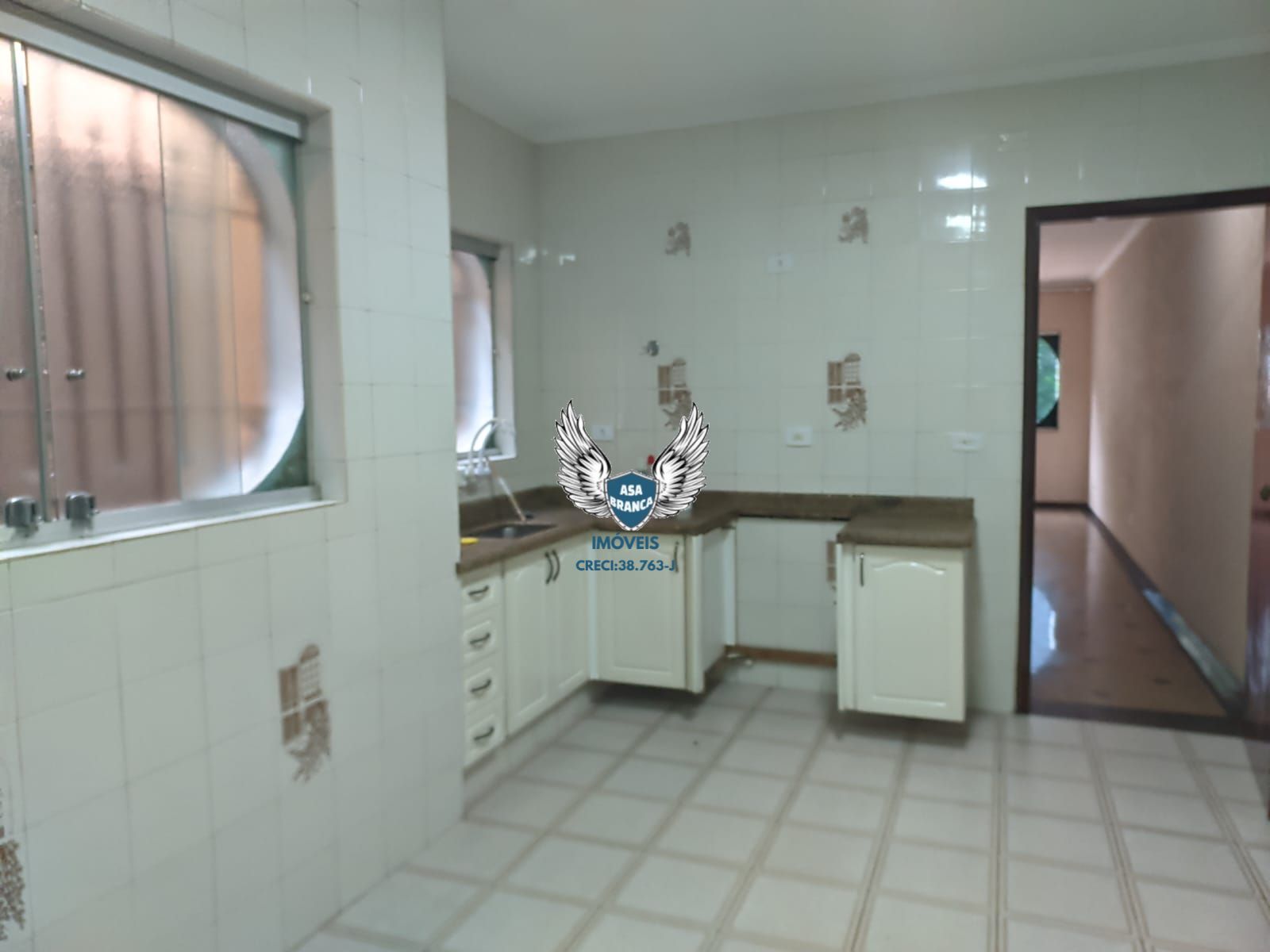 Sobrado na vila mazzei 03 dormitórios sendo 01 suíte e 04 va