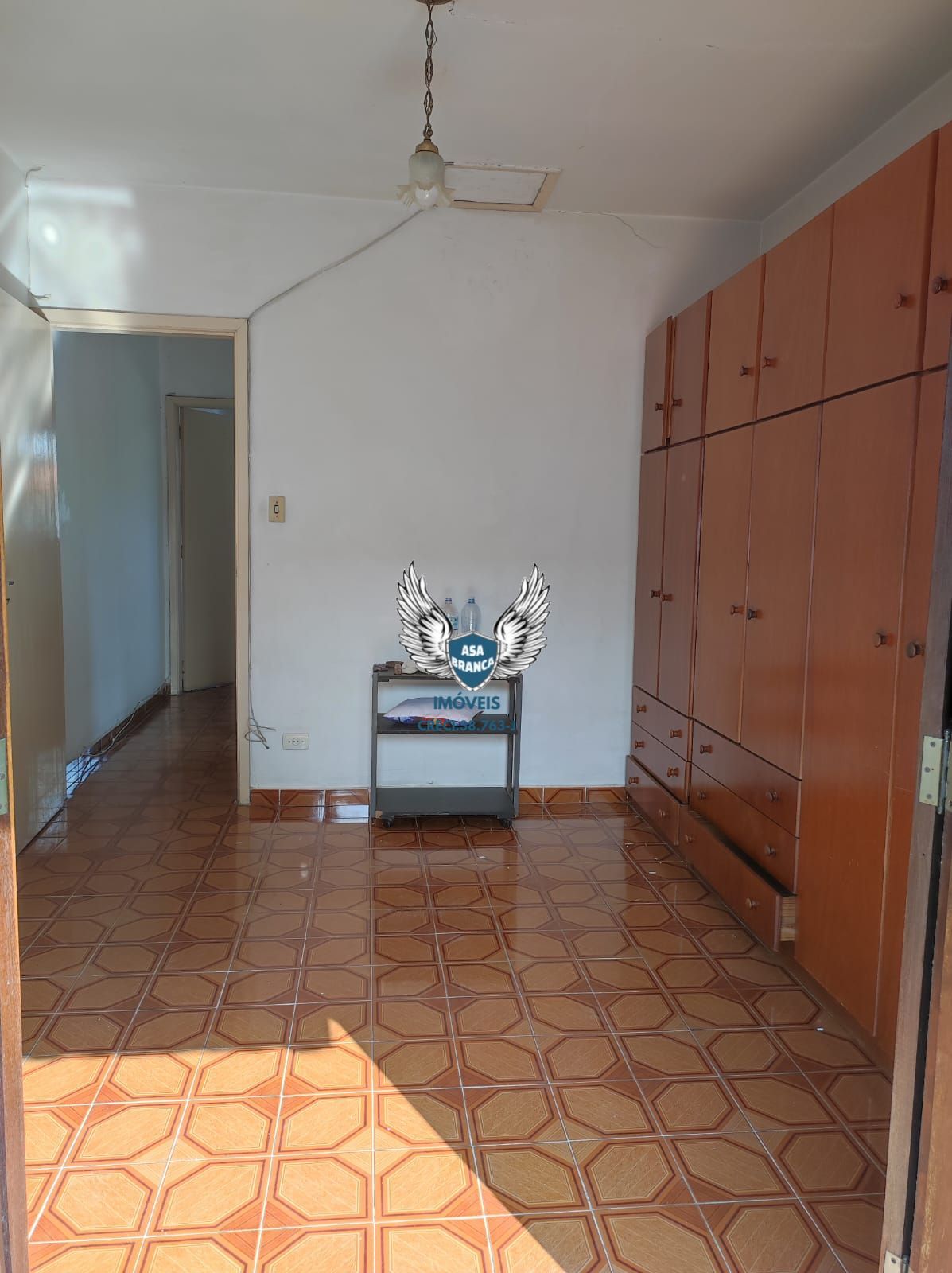 Sobrado no jaçana com 02 dormitórios e 02 vagas de garagem + edicula