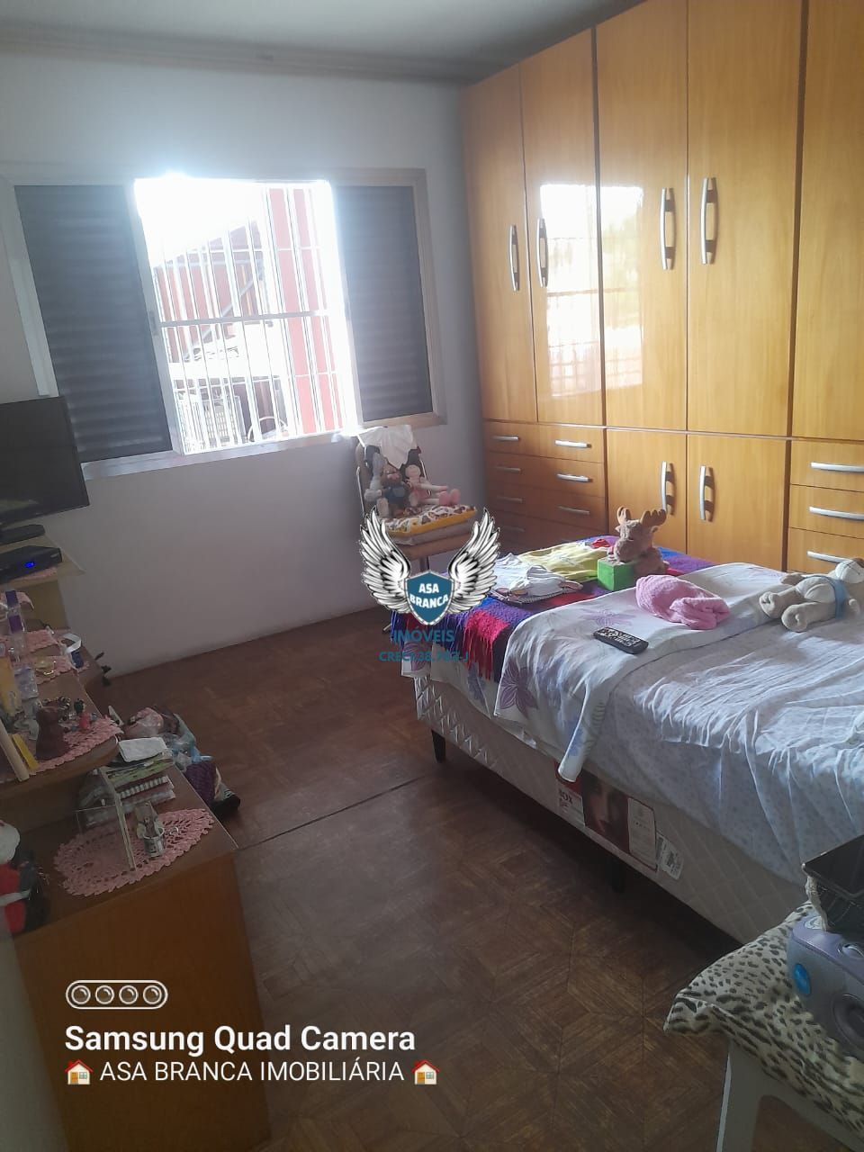 Casa assobradada de esquina na zona sul próximo shopping interlagos 03 dormitóri